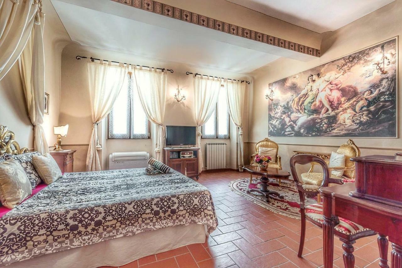 Classic Style Apartment In Center Florence Exterior photo